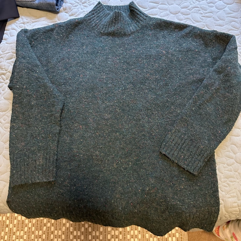 Well Worn Brand Sweater